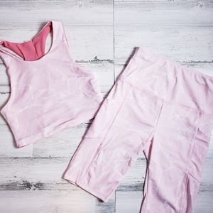 New Sports bra tank and matching biker shorts pink and white summer yoga set